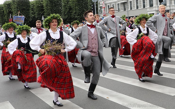 Dziesmu un deju svētku atklāšanas gājiens 1.07.2018 pulcē Rīgā visus Latvijas novadus 226552