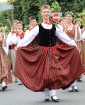 Dziesmu un deju svētku atklāšanas gājiens pulcē Rīgā visus Latvijas novadus (201-300) 91