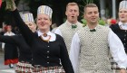 Dziesmu un deju svētku atklāšanas gājiens pulcē Rīgā visus Latvijas novadus (301-400) 63