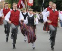 Dziesmu un deju svētku atklāšanas gājiens pulcē Rīgā visus Latvijas novadus (401-500) 14