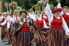 Dziesmu un deju svētku atklāšanas gājiens pulcē Rīgā visus Latvijas novadus (401-500) 51