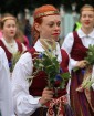 Dziesmu un deju svētku atklāšanas gājiens pulcē Rīgā visus Latvijas novadus (401-500) 92