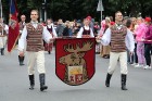 Dziesmu un deju svētku atklāšanas gājiens pulcē Rīgā visus Latvijas novadus (401-500) 98