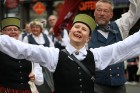 Dziesmu un deju svētku atklāšanas gājiens pulcē Rīgā visus Latvijas novadus (701-800) 50