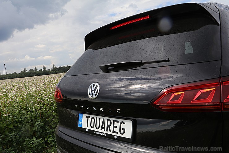 Travelnews.lv ar jauno «Volkswagen Touareg» apceļo Rūjienas novadu 228047