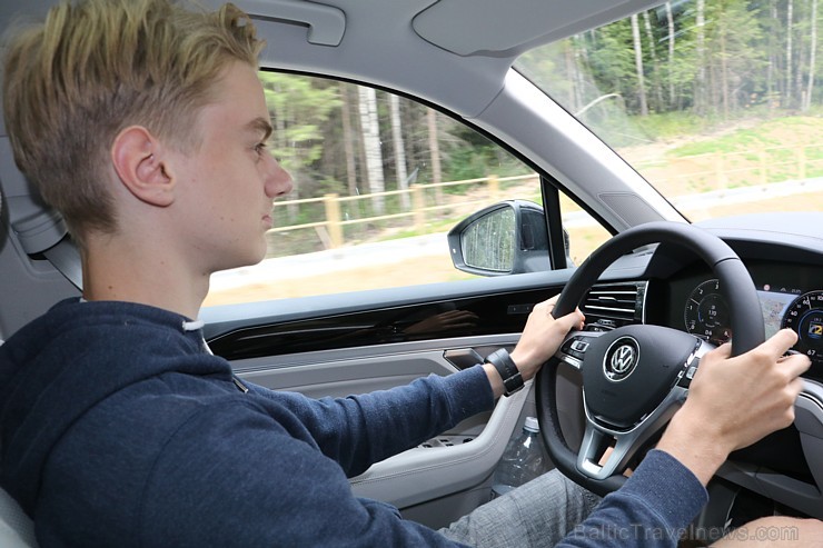 Travelnews.lv ar jauno «Volkswagen Touareg» apceļo Krāslavas novadu Latgalē 228106