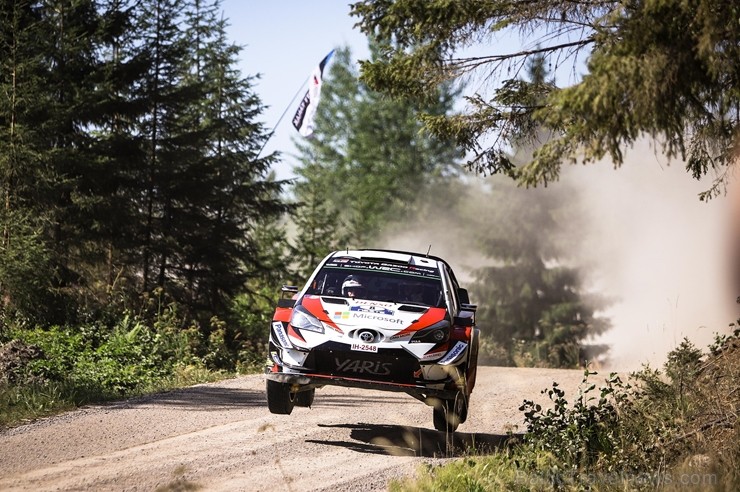 Somijas rallijā Neste Rally Finland 2018 aktīvi cīnās par uzvaru. Foto: Gatis Smudzis 229332