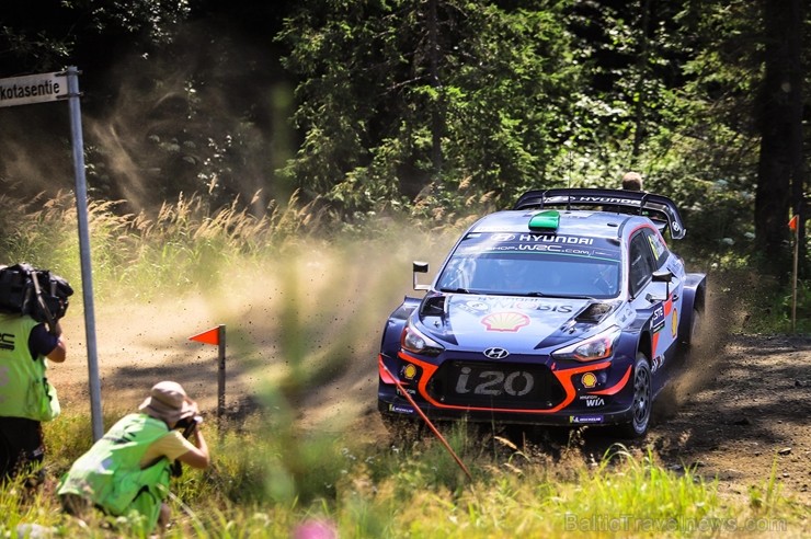 Somijas rallijā Neste Rally Finland 2018 aktīvi cīnās par uzvaru. Foto: Gatis Smudzis 229333