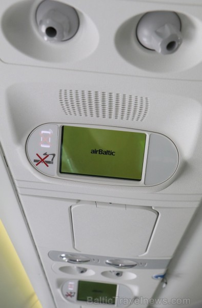 Travelnews.lv iepazīst «airBaltic» jauno lidmašīnu «Airbus A220-300». Atbalsta: Starptautiskā lidosta «Rīga» 231003