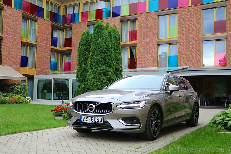 Travelnews.lv apceļo Sēliju ar jauno un jaudīgo «Volvo V60» un nakšņo «Kurshi Hotel & Spa» 231209