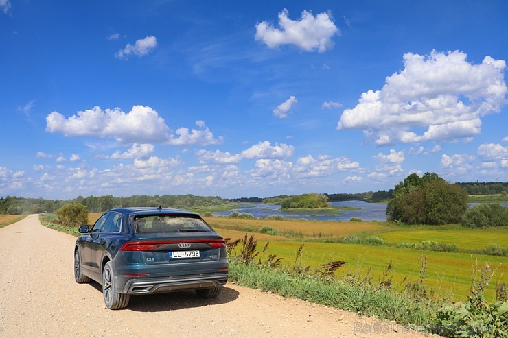 Travelnews.lv ar jauno apvidus automobili «Audi Q8» apceļo Sēliju un Latgali 232238