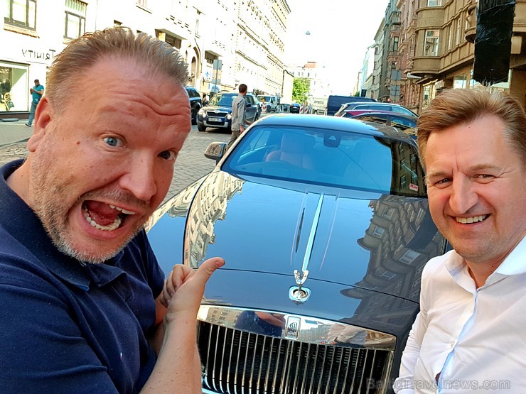 Travelnews.lv ar tūrisma uzņēmējiem un eleganto «Rolls Royce Wraith» apceļo baltu zemes 233299