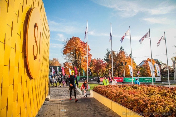 Skriešanas seriāla «Bigbank Skrien Latvija» noslēgums vairāk kā 3000 Siguldas pusmaratona dalībniekiem paliks atmiņā kā zelta rudens tā viskrāšņākajā  235167