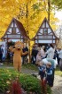 Katra oktobra otrajā sestdienā Valmieras rātslaukumā pilsētas viesi tiek aicināti uz pamatīgu andeli tradicionālajā Simjūda gadatirgū, kas vēsturiski  5