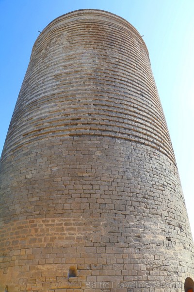 Jaunavas tornis vecpilsētā ir galvenais Baku simbols ar burvīgu pilsētas panorāmas skata laukumu. Sadarbībā ar Latvijas vēstniecību Azerbaidžānā un tū 236608