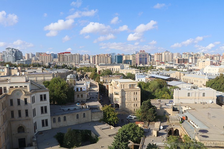 Jaunavas tornis vecpilsētā ir galvenais Baku simbols ar burvīgu pilsētas panorāmas skata laukumu. Sadarbībā ar Latvijas vēstniecību Azerbaidžānā un tū 236624