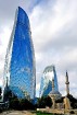 Debesskrāpju komplekss «Liesmas torņi» ir kļuvuši par Baku simbolu. Sadarbībā ar Latvijas vēstniecību Azerbaidžānā un tūrisma firmu «RANTUR Travel Age 5