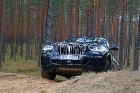 Travelnews.lv izmēģina jauno «BMW X5» meža smilšu ceļos 3