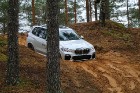 Travelnews.lv izmēģina jauno «BMW X5» meža smilšu ceļos 4