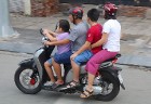 Vjetnamas galvenais transporta līdzeklis ir motorollers. Sadarbībā ar 365 brīvdienas un Turkish Airlines 11