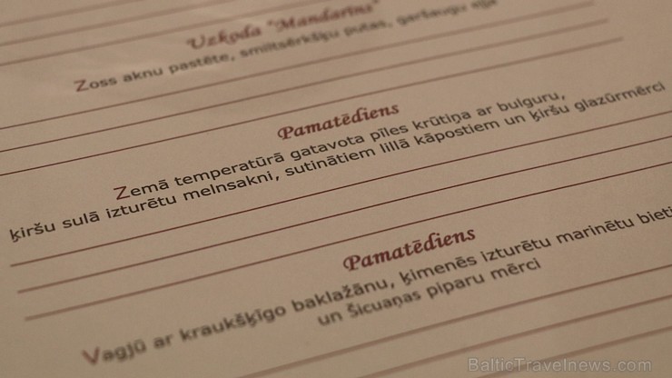 Vecrīgas restorāns «Kaļķu vārti» piedāvā gardēžu vakariņas ar aklo vīna degustāciju 240231