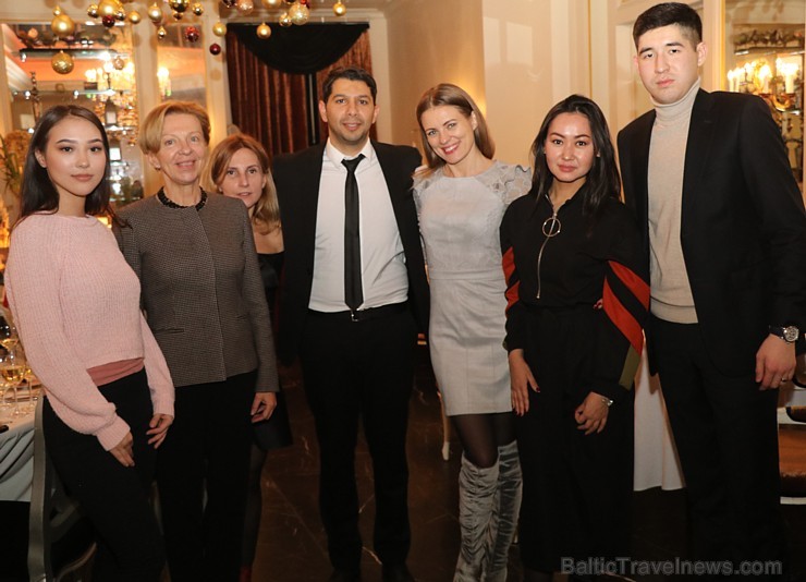 Vecrīgas viesnīcā «Grand Palace Hotel» 11.12.2018 pulcējas lidsabiedrības «Ukraine International Airlines» partneri 241159