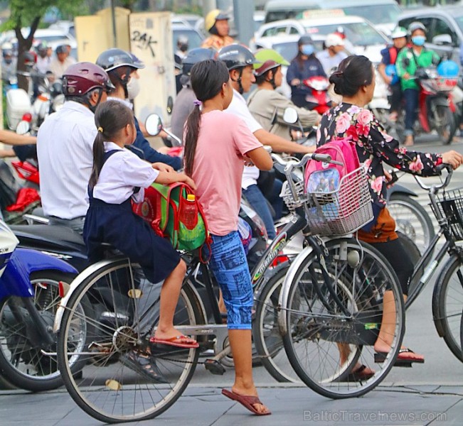 Travelnews.lv ar autobusu iepazīst Vjetnamas lielāko pilsētu Hošiminu. Sadarbībā ar 365 brīvdienas un Turkish Airlines 241706