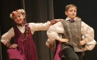 Ogres bērnu un jauniešu tautas deju studija «Pīlādzītis» atzīmē 30 gadu jubileju 40