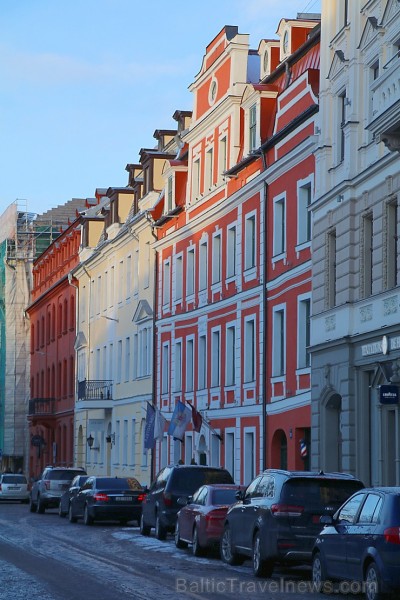 Rīgā atzīmē barikāžu aizstāvju atceres dienu 243593