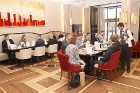 Viesnīcā «Grand Hotel Kempinski Riga»  pie pusdienu galda prezentējas uzņēmums «Moller Baltic Import» 22