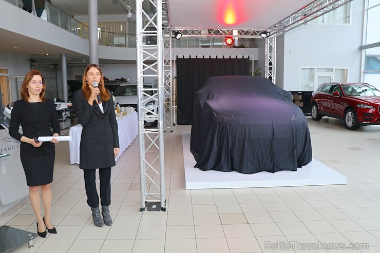 Latvijā pirmo reizi 19.02.2019 tiek prezentēts otrās paaudzes «Range Rover Evoque» 246668