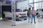 Latvijā pirmo reizi 19.02.2019 tiek prezentēts otrās paaudzes «Range Rover Evoque» 43