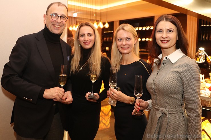 «Grand Hotel Kempinski Riga» restorāns «Amber» piedāvā noslēgt katru piektdienu ar vakara branču 247754