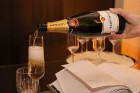 «Grand Hotel Kempinski Riga» restorāns «Amber» piedāvā noslēgt katru piektdienu ar vakara branču 46
