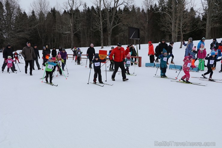 Latvijas biatlona izlases līdera Andreja Rastorgujeva dzimtajā trasē Alūksnes novada ziemas sporta centrā 