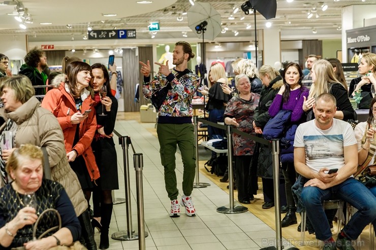 Universālveikals Stockmann rīkoja krāšņas pavasara sezonas atnākšanas svinības, pulcējot vienkopus spilgtas, sabiedrībā zināmas personības jaunās pava 248198