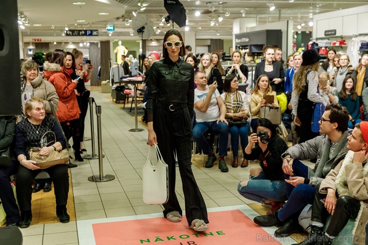 Universālveikals Stockmann rīkoja krāšņas pavasara sezonas atnākšanas svinības, pulcējot vienkopus spilgtas, sabiedrībā zināmas personības jaunās pava 248208