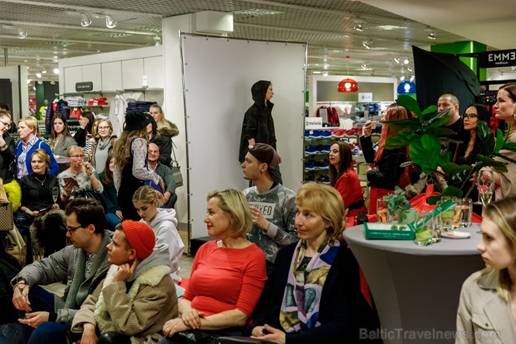 Universālveikals Stockmann rīkoja krāšņas pavasara sezonas atnākšanas svinības, pulcējot vienkopus spilgtas, sabiedrībā zināmas personības jaunās pava 248209