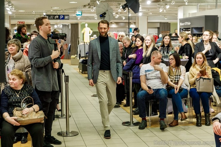 Universālveikals Stockmann rīkoja krāšņas pavasara sezonas atnākšanas svinības, pulcējot vienkopus spilgtas, sabiedrībā zināmas personības jaunās pava 248228