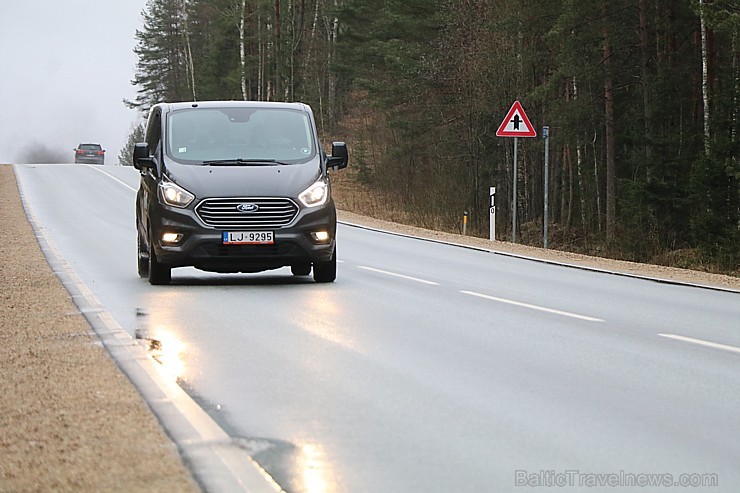Travelnews.lv ar jauno «Ford Tourneo Custom» no «Sixt Latvija» dodas ceļojumā uz Berlīni 248524