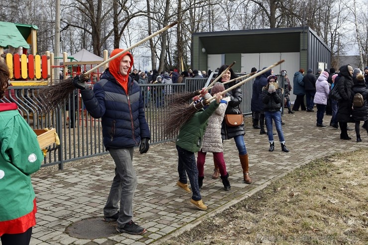 Rēzeknē svinēja tradicionālos slāvu tautību svētkus 