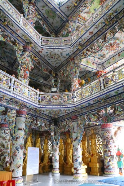 Travelnews.lv iepazīst vjetnamiesu budistu templi Linh-Phuoc-Pagode Dakotā. Atbalsta: 365 brīvdienas un Turkish Airlines 249338