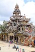 Travelnews.lv iepazīst vjetnamiesu budistu templi Linh-Phuoc-Pagode Dakotā. Atbalsta: 365 brīvdienas un Turkish Airlines 2