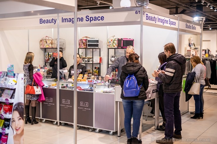 Universālveikalā «Elkor Plaza» uz pavasara skaistuma pasākumu «Expo Beauty Meetup 2019» vienkopus pulcējās vairāk nekā 50 skaistuma industrijas profes 249923