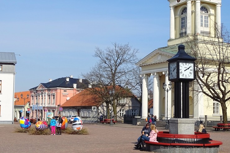 Travelnews.lv Lieldienās aicina apceļot Latviju un apskatīt virkni daudzveidīgu un interesantu svētku dekorāciju. Foto Ventspils TIC 251767