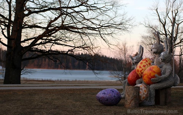 Travelnews.lv Lieldienās aicina apceļot Latviju un apskatīt virkni daudzveidīgu un interesantu svētku dekorāciju. Alūksnes TIC (Foto: Sanita Pāsa, Alv 251780