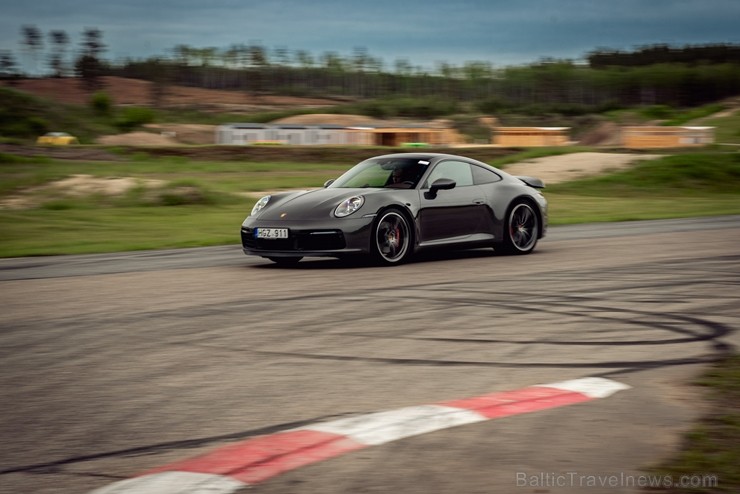 «Porsche Road Tour 2019» pasākumā Travelnews.lv brauc ar 10 dažādiem spēkratiem 255867