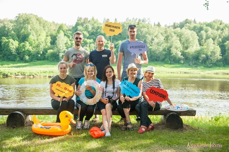 Aizsargājamo ainavu apvidū Augšdaugava notika pasākums Lielais plosts 2019, kas aktīvās atpūtas cienītāju vidū jau ir kļuvis iecienīts un tuvs 255903