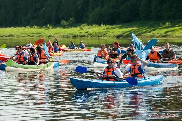 Aizsargājamo ainavu apvidū Augšdaugava notika pasākums Lielais plosts 2019, kas aktīvās atpūtas cienītāju vidū jau ir kļuvis iecienīts un tuvs 255904