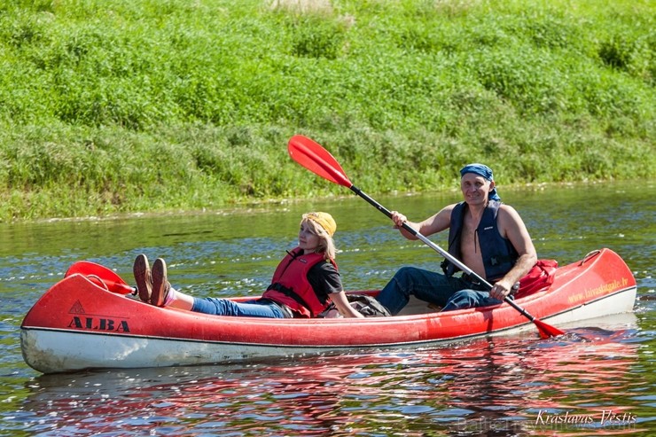 Aizsargājamo ainavu apvidū Augšdaugava notika pasākums Lielais plosts 2019, kas aktīvās atpūtas cienītāju vidū jau ir kļuvis iecienīts un tuvs 255949